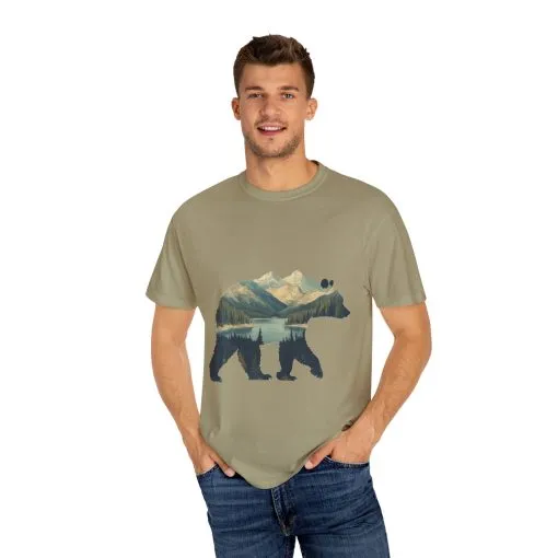 Nature-Inspired Bear Graphic Unisex T-Shirt - Image 9