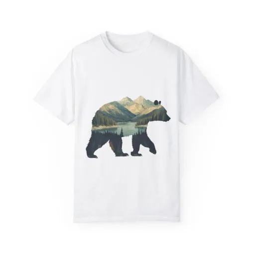 Nature-Inspired Bear Graphic Unisex T-Shirt