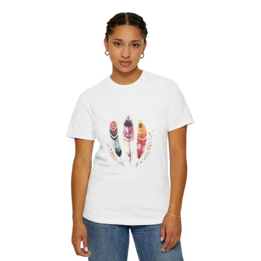 Boho Feather Graphic Unisex T-Shirt - Perfect for Nature Lovers & Casual Outfits