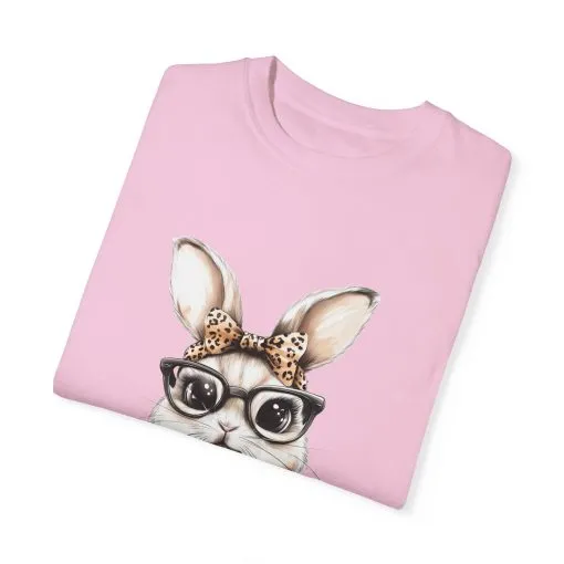 Chic Bunny Graphic T-Shirt - Stylish Unisex Tee for Animal Lovers - Image 2