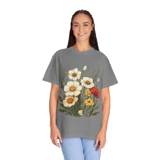 Floral Garden Unisex T-Shirt - Vintage Style Flower Design