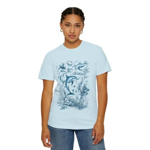 Marine life graphic tee with underwater creatures