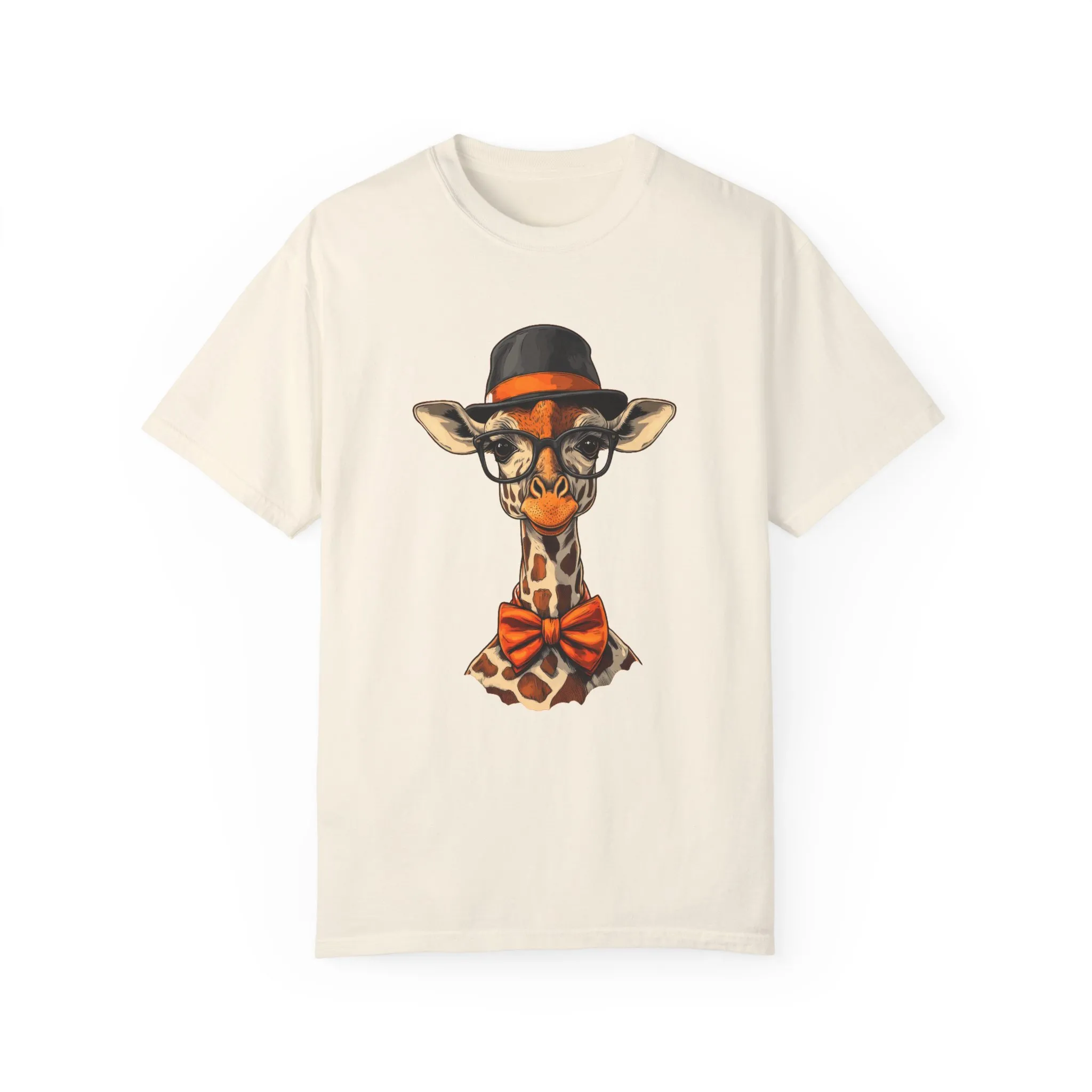 Stylish Giraffe Graphic Unisex T-Shirt - Fun and Trendy Apparel for Animal Lovers