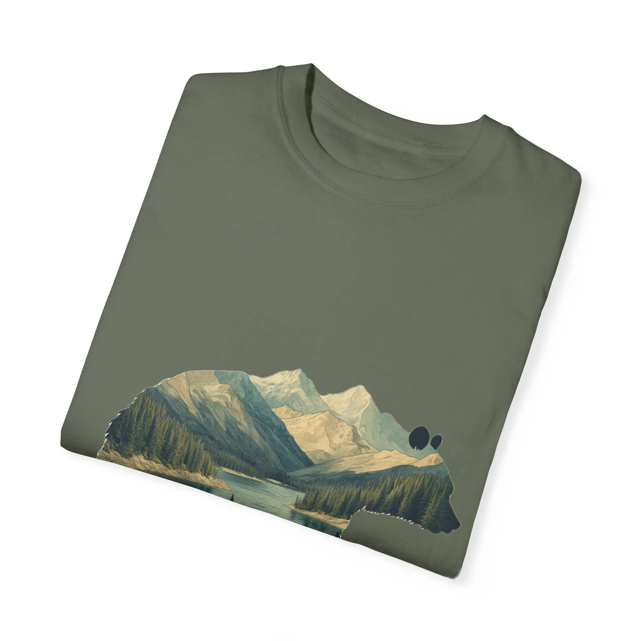 Nature-Inspired Bear Graphic Unisex T-Shirt - Image 17
