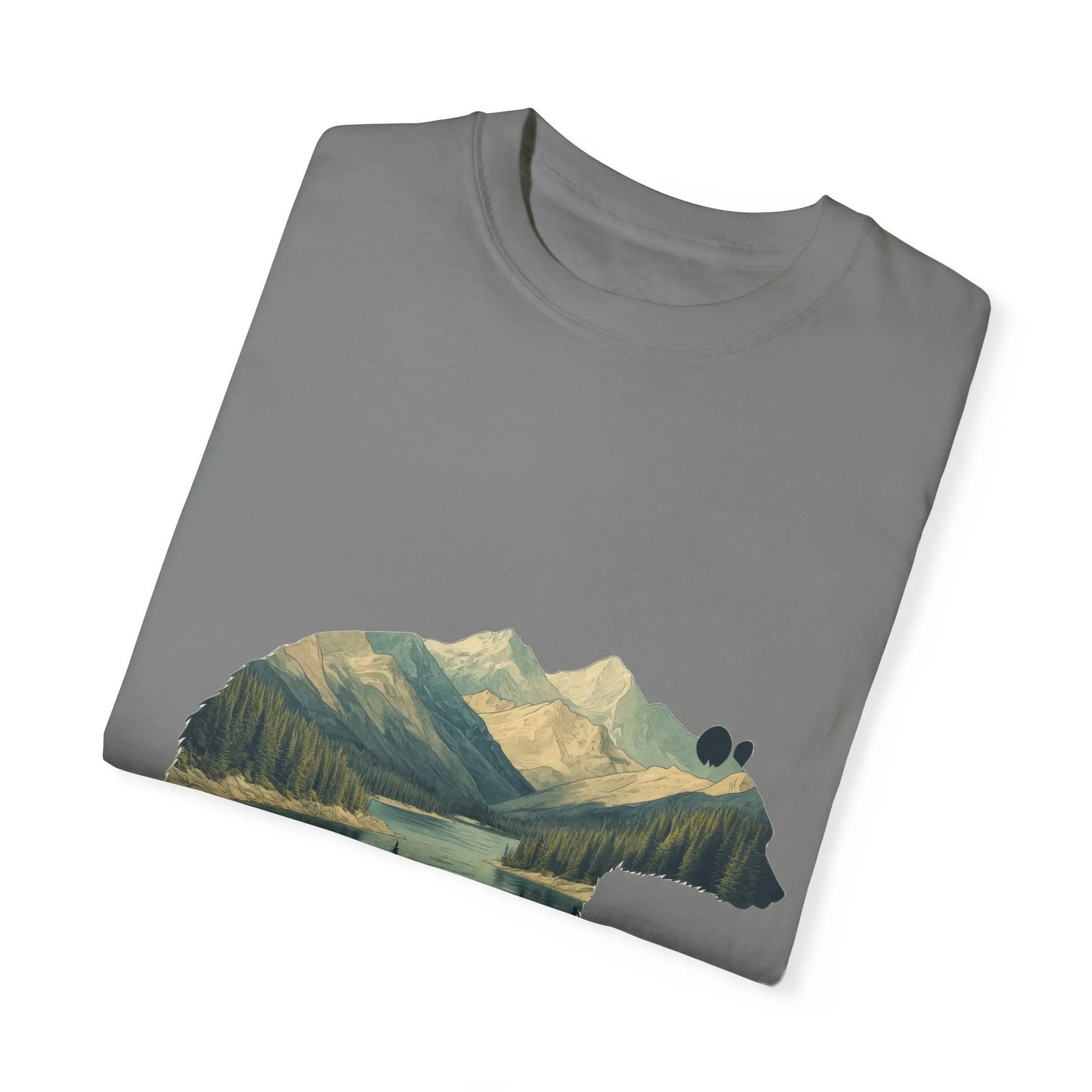 Nature-Inspired Bear Graphic Unisex T-Shirt - Image 11