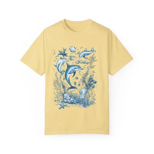 Coastal adventure t-shirt with marine animal prints