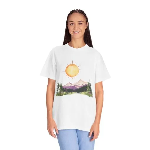 Sunrise Mountain Unisex T-shirt - Nature Lovers Tee