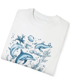 Ocean friends t-shirt with dolphin and octopus print, unisex marine life graphic tee, underwater world sea life t-shirt, nautical wildlife beachwear shirt.