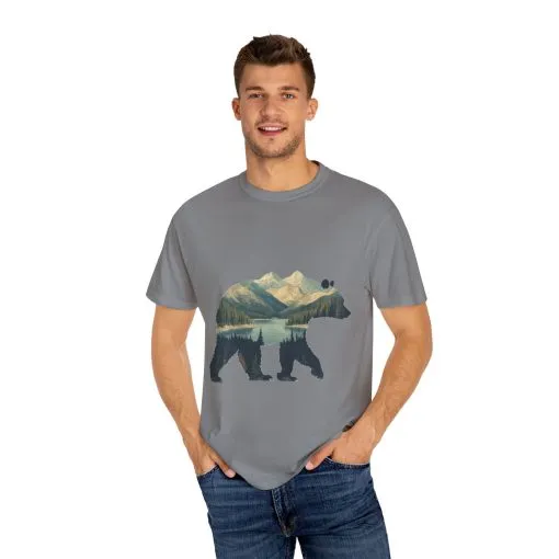 Nature-Inspired Bear Graphic Unisex T-Shirt - Image 12