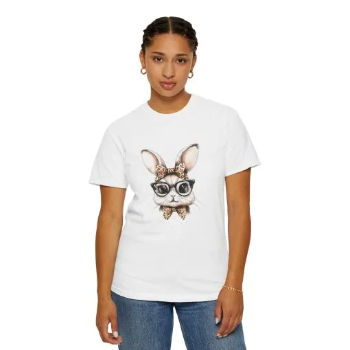Chic Bunny Graphic T-Shirt - Stylish Unisex Tee for Animal Lovers - Image 8