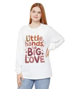 Little Hands, Big Love Long Sleeve T-Shirt, Perfect for Moms Gifts, Cute Mom Long Sleeve T-Shirt, Baby Showers Gift, mother's day Gift